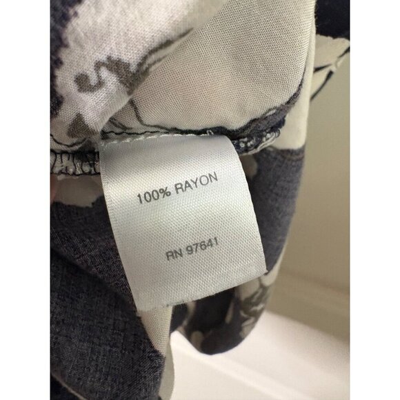 J. Jill Women's Rayon Light Weight Navy 3/4 Sleeve Pocket Floral Dress Size XS - Picture 7 of 12